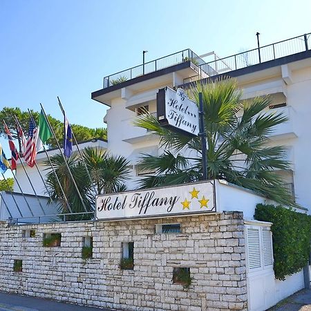 Hotel Tiffany Marina di Massa Extérieur photo