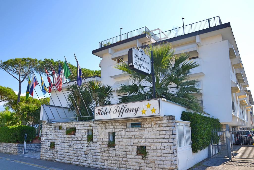 Hotel Tiffany Marina di Massa Extérieur photo